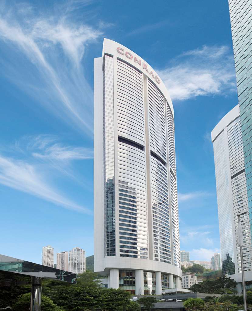 On-Site,Outdoor/Exterior,Exterior View of Building