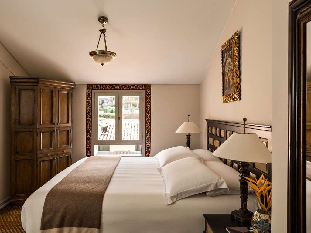 Guest Room,On-Site