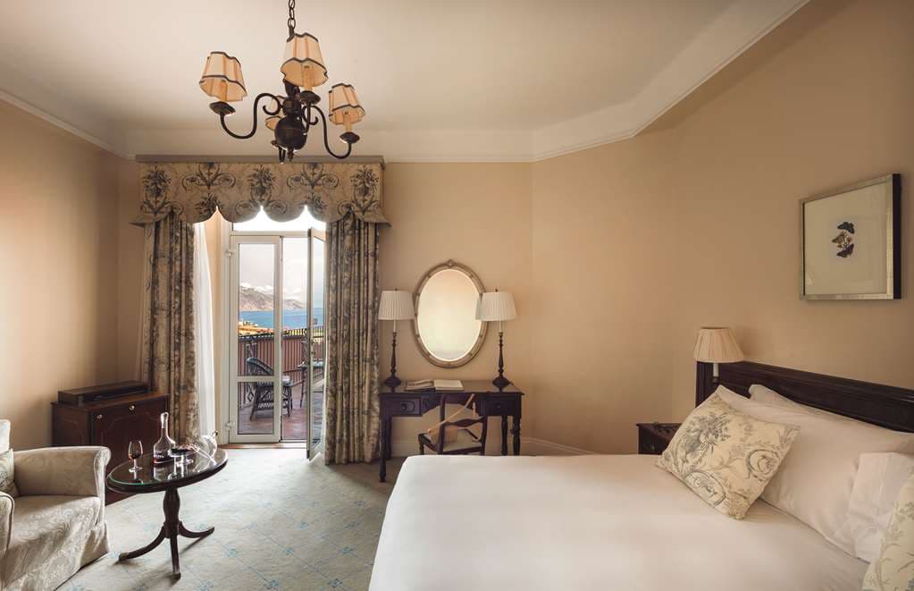 Guest Room,On-Site