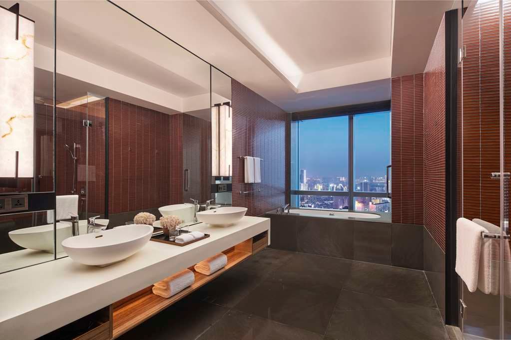 Guest Room,Bathroom,On-Site