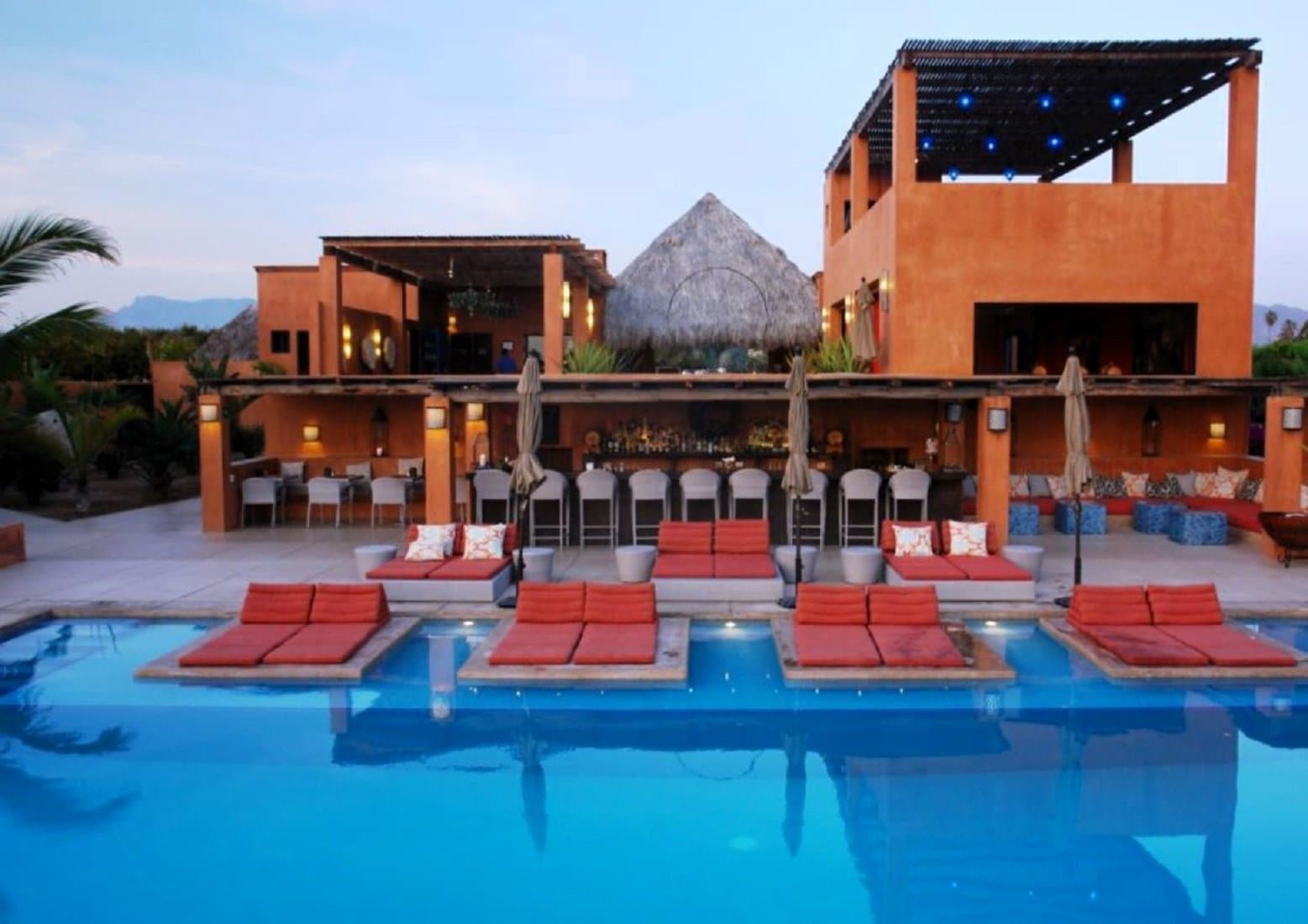 Centro Restaurant, bar, and pool
