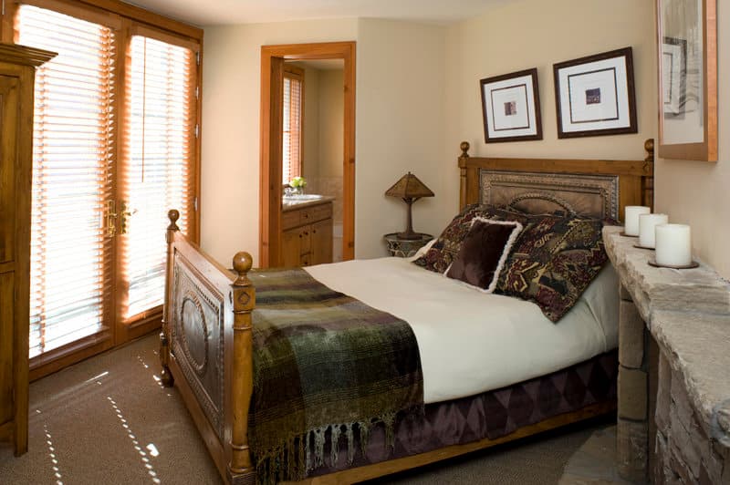 Deluxe Residence Bedroom