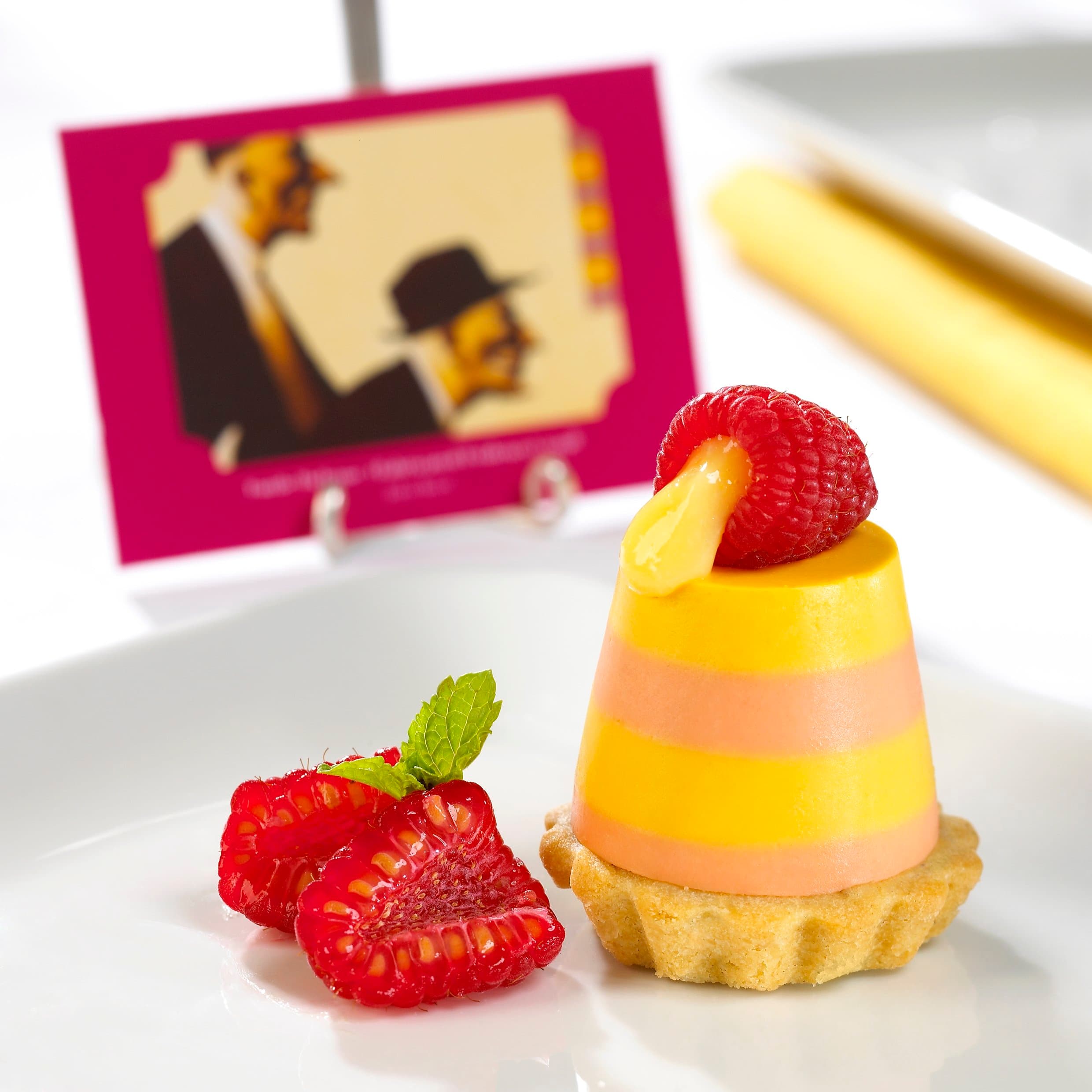 Art Tea Pastry - Futile Defense