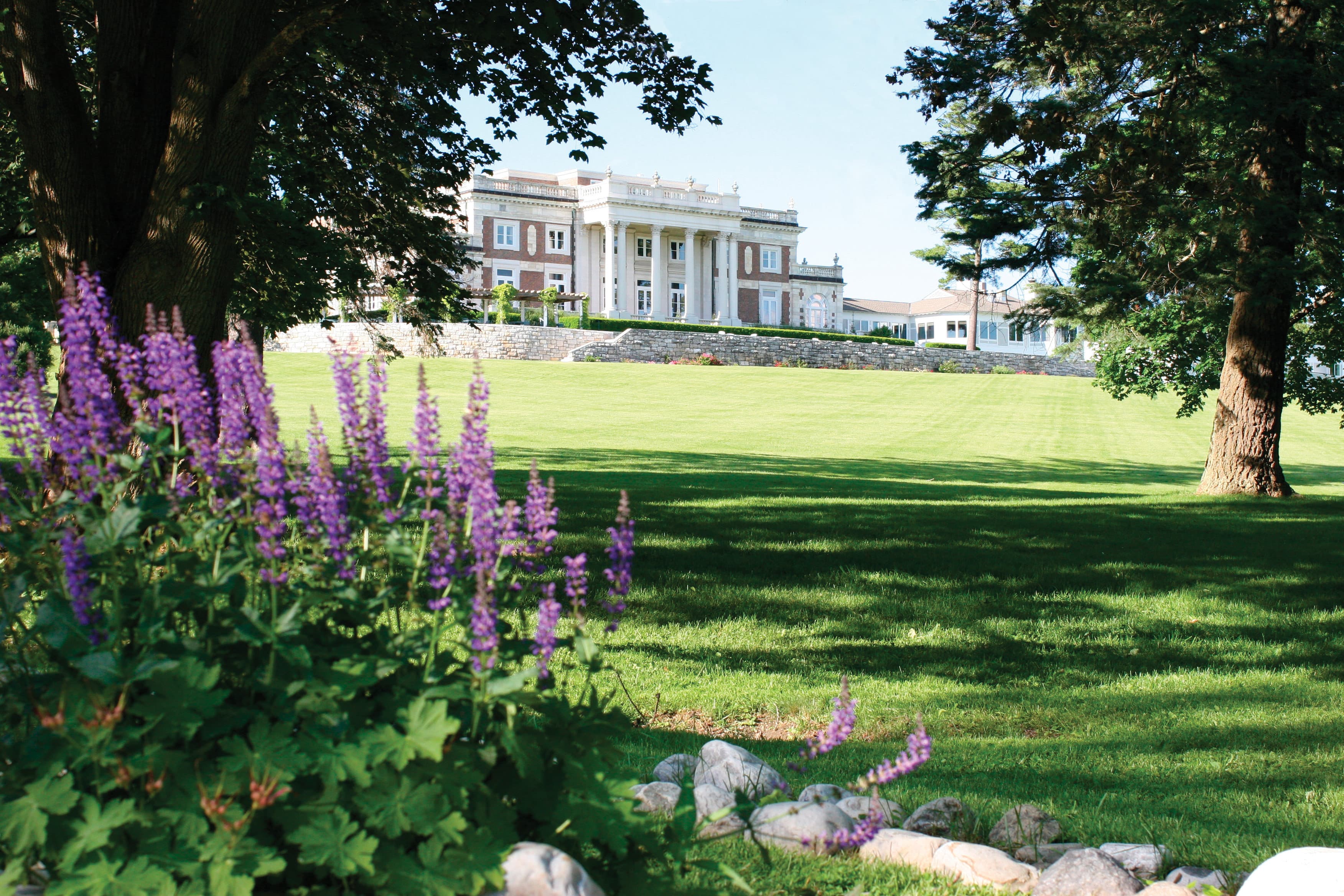 Bellefontaine Mansion
