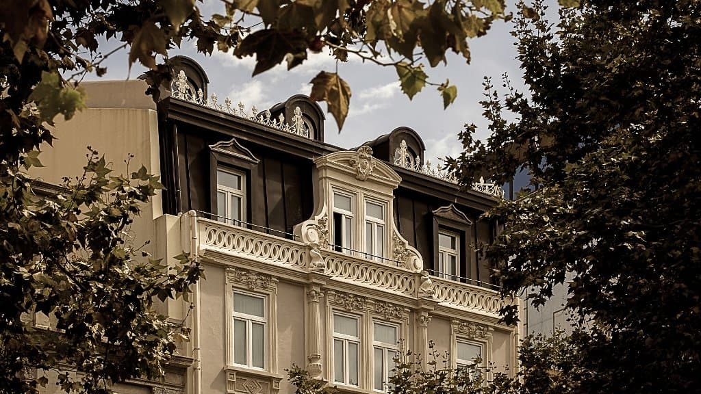 Valverde Hotel Facade
