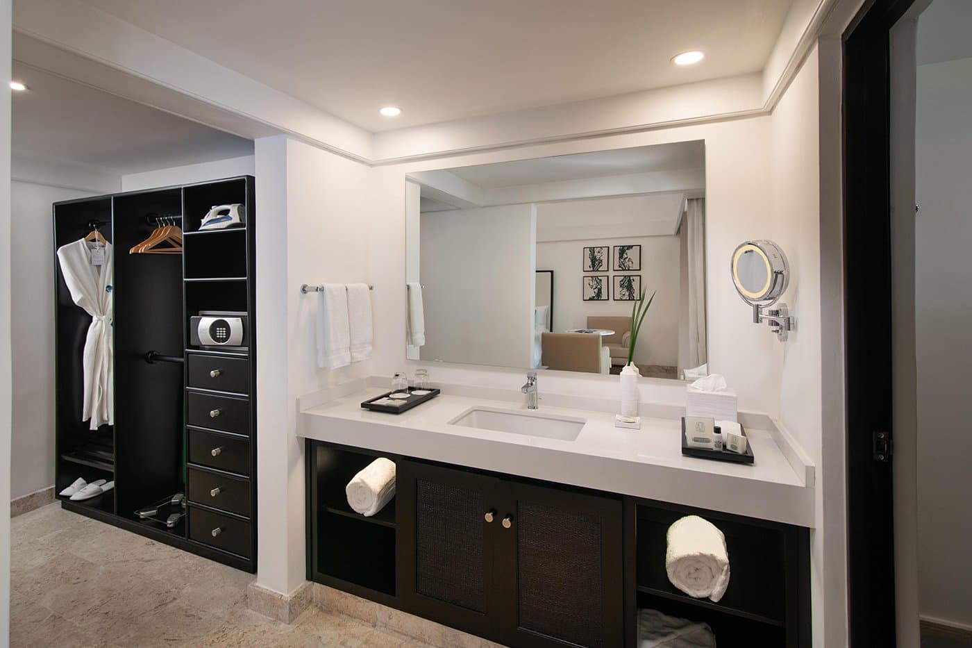 Superior Casita Bathroom