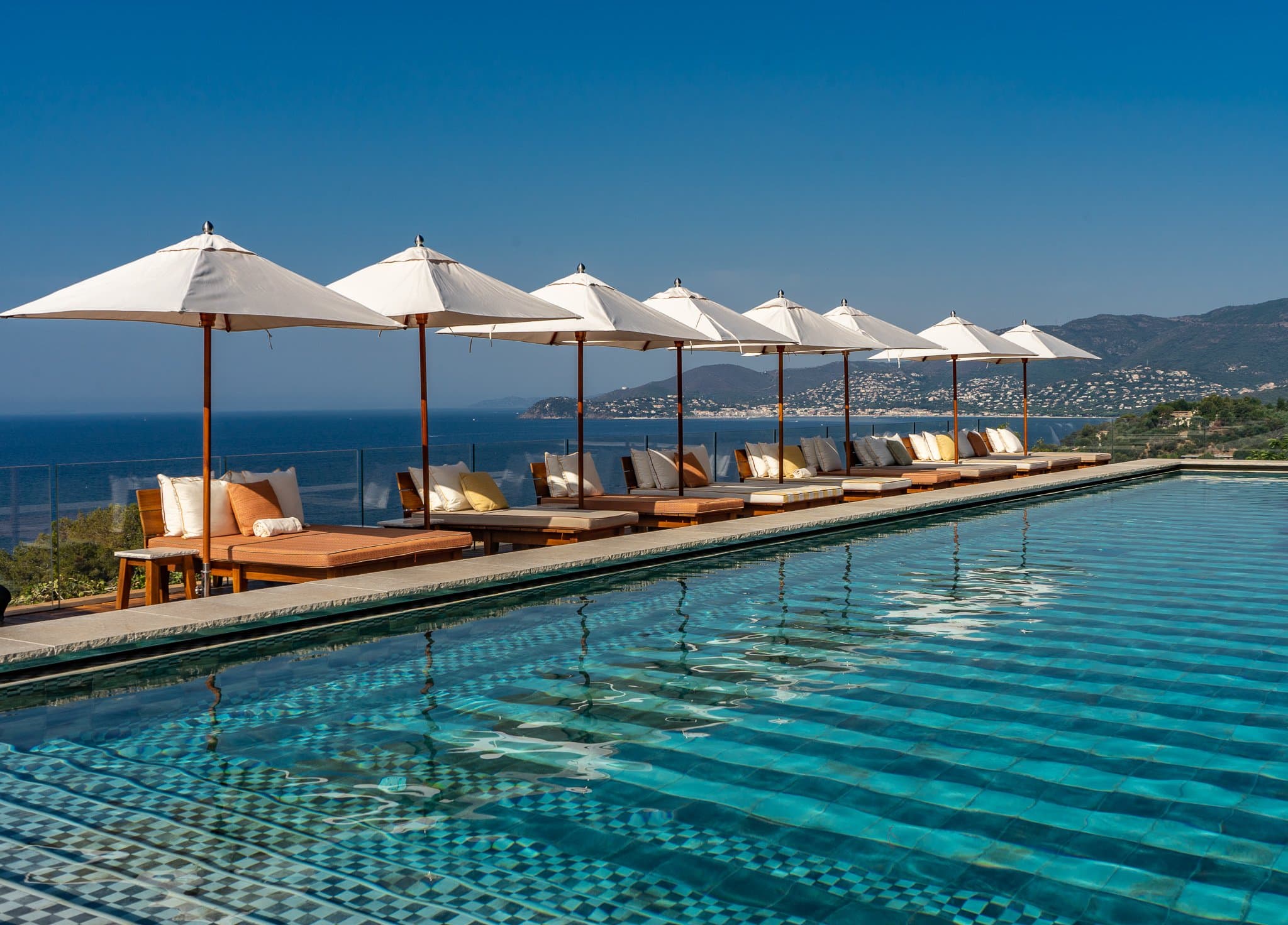 Vista Swimming Pool