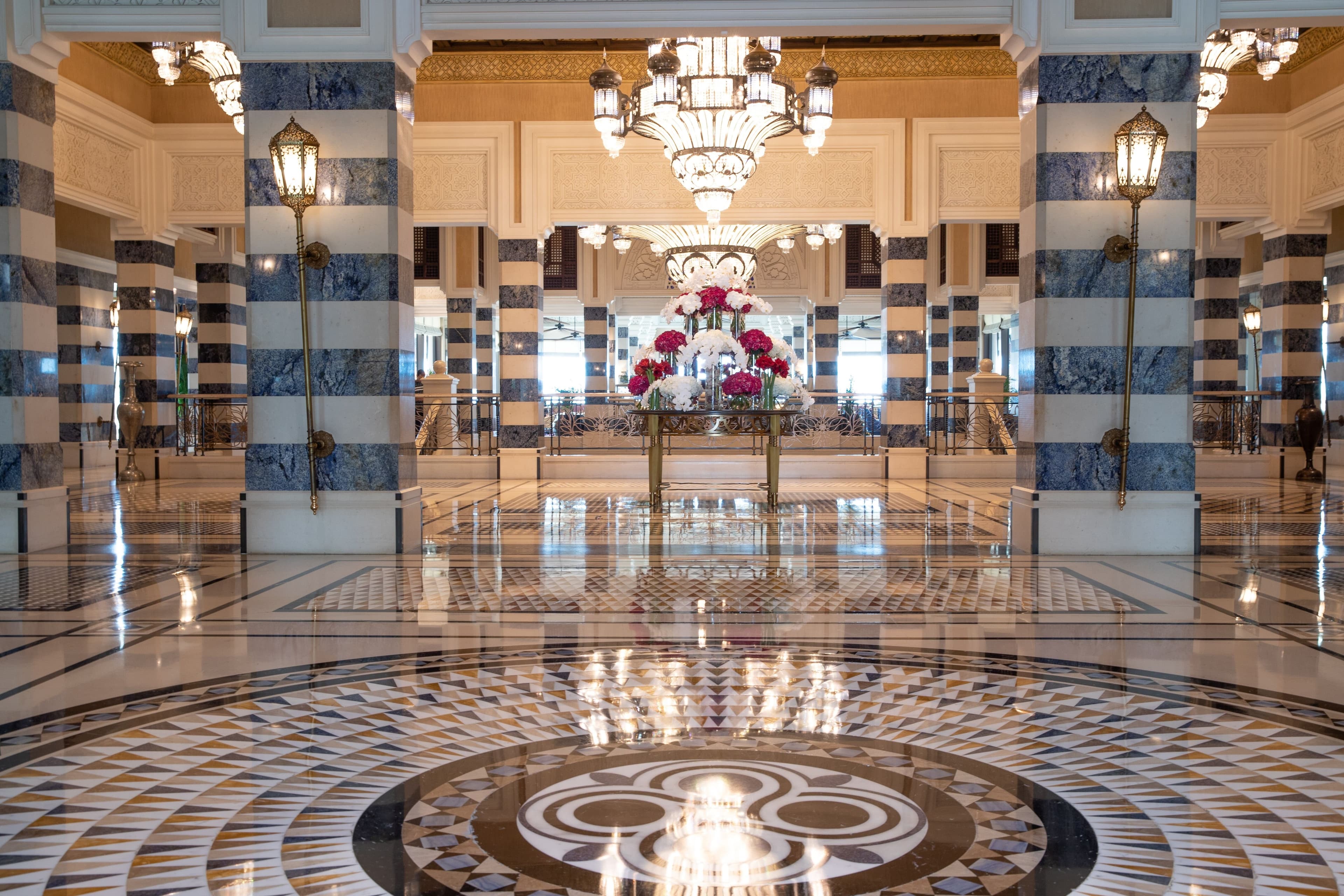 Jumeirah Al Qasr Lobby