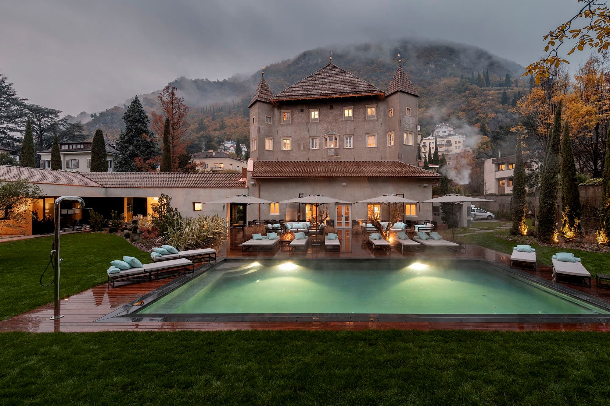 Exterior Swimming Pool