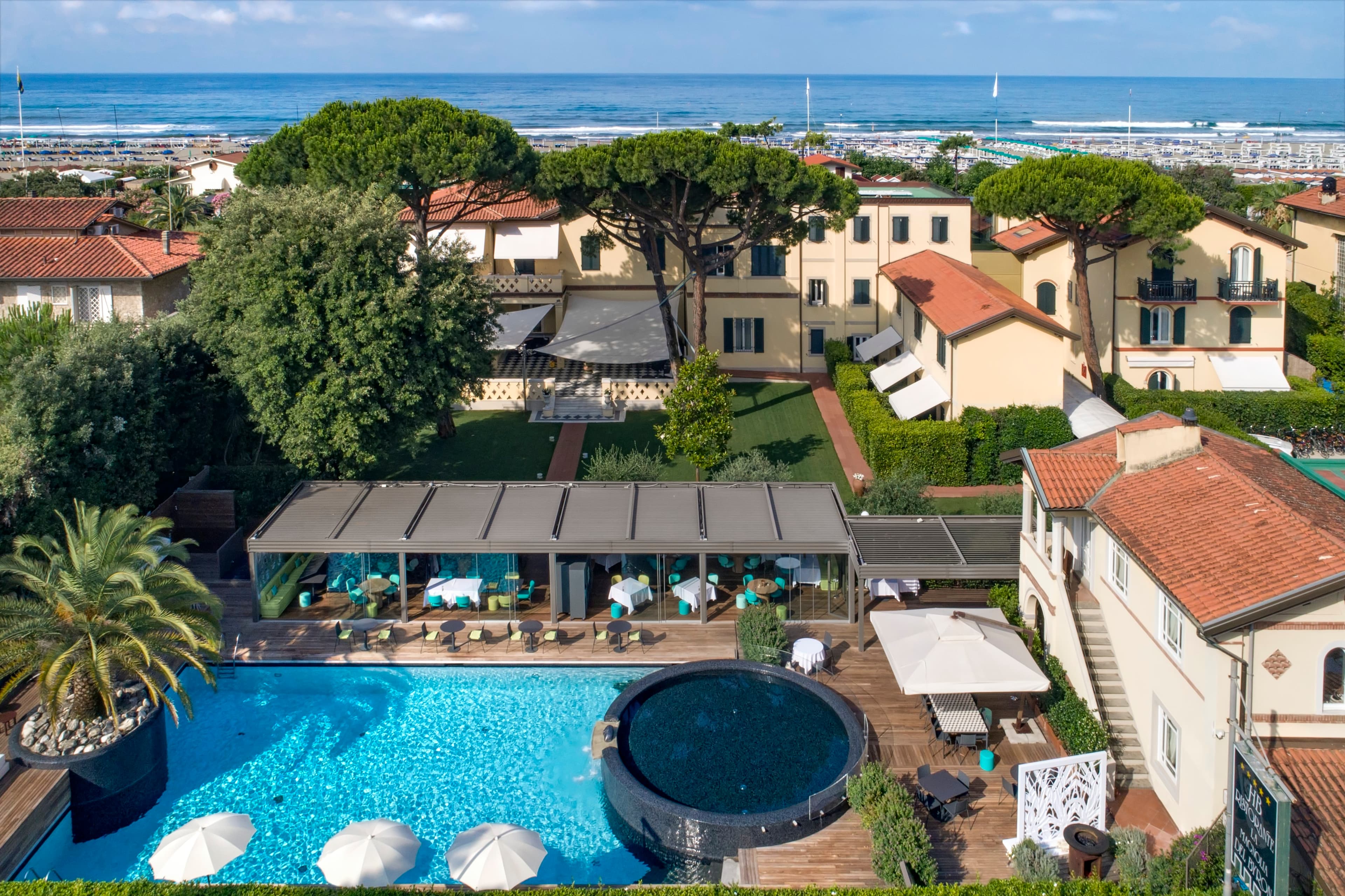 Hotel Byron External