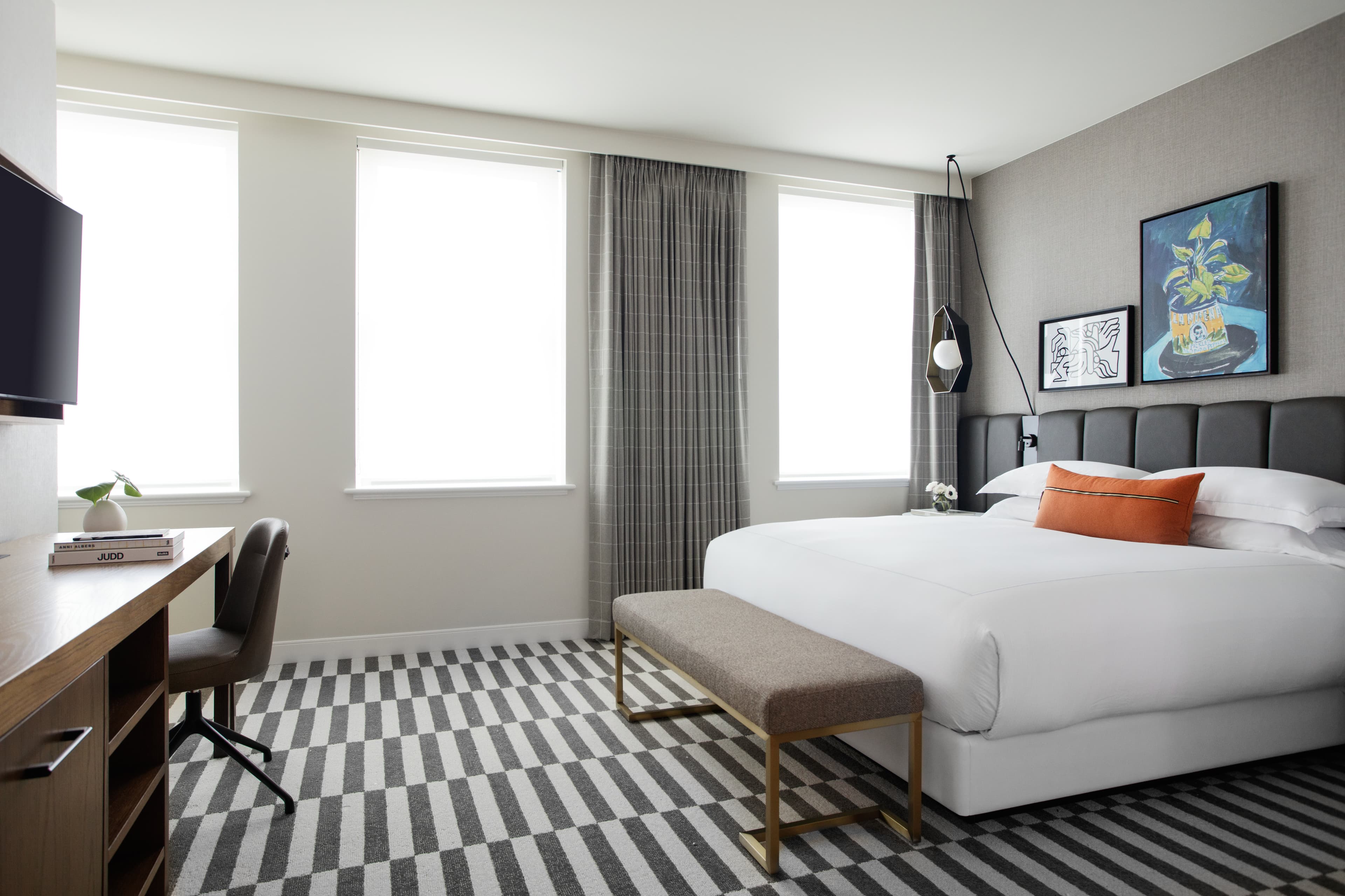Our guest rooms come with stunning views of downtown Fort Worth.