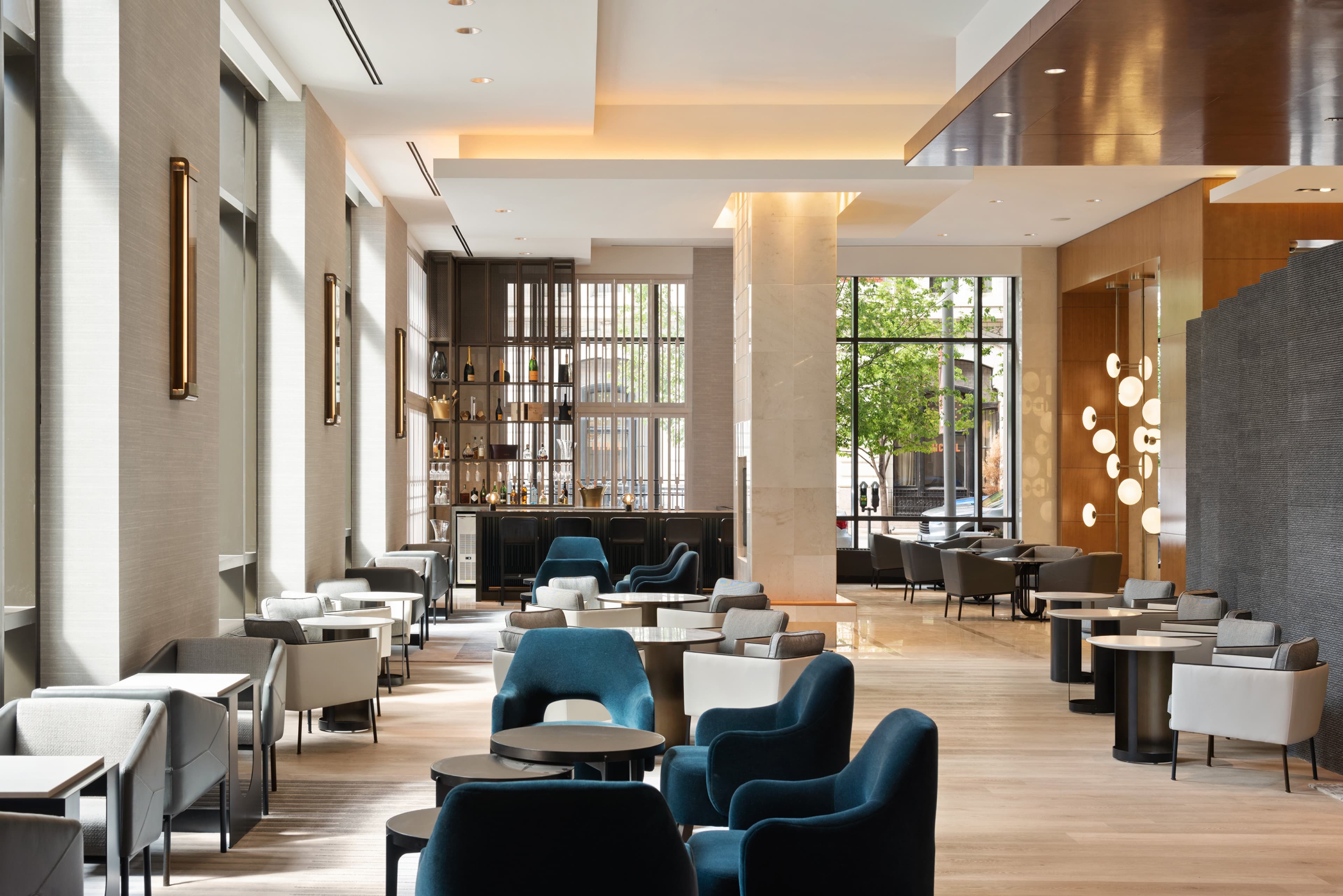 EDGE Restaurant and Bar