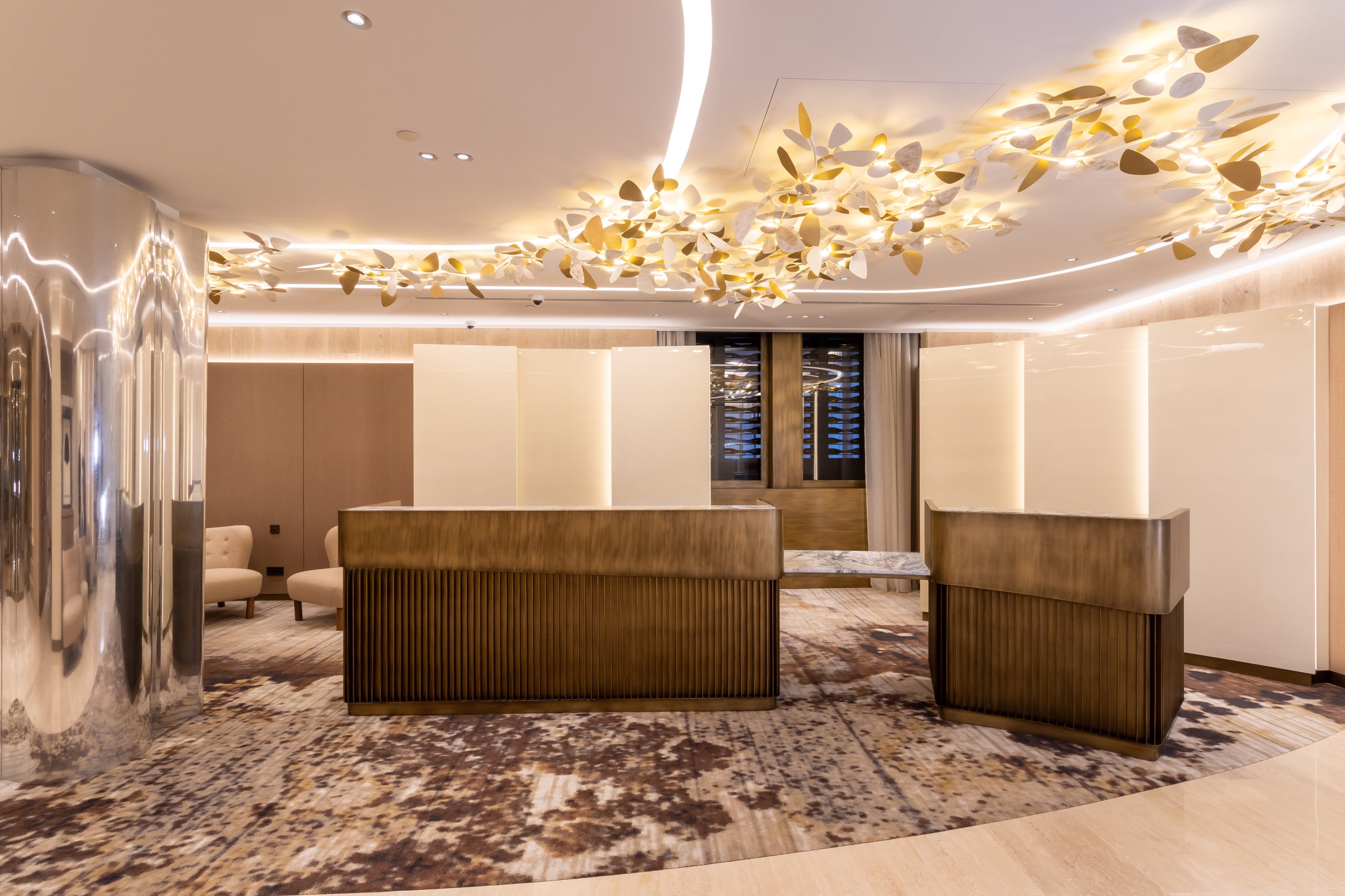 The beautiful reception of our hotel is waiting to welcome you