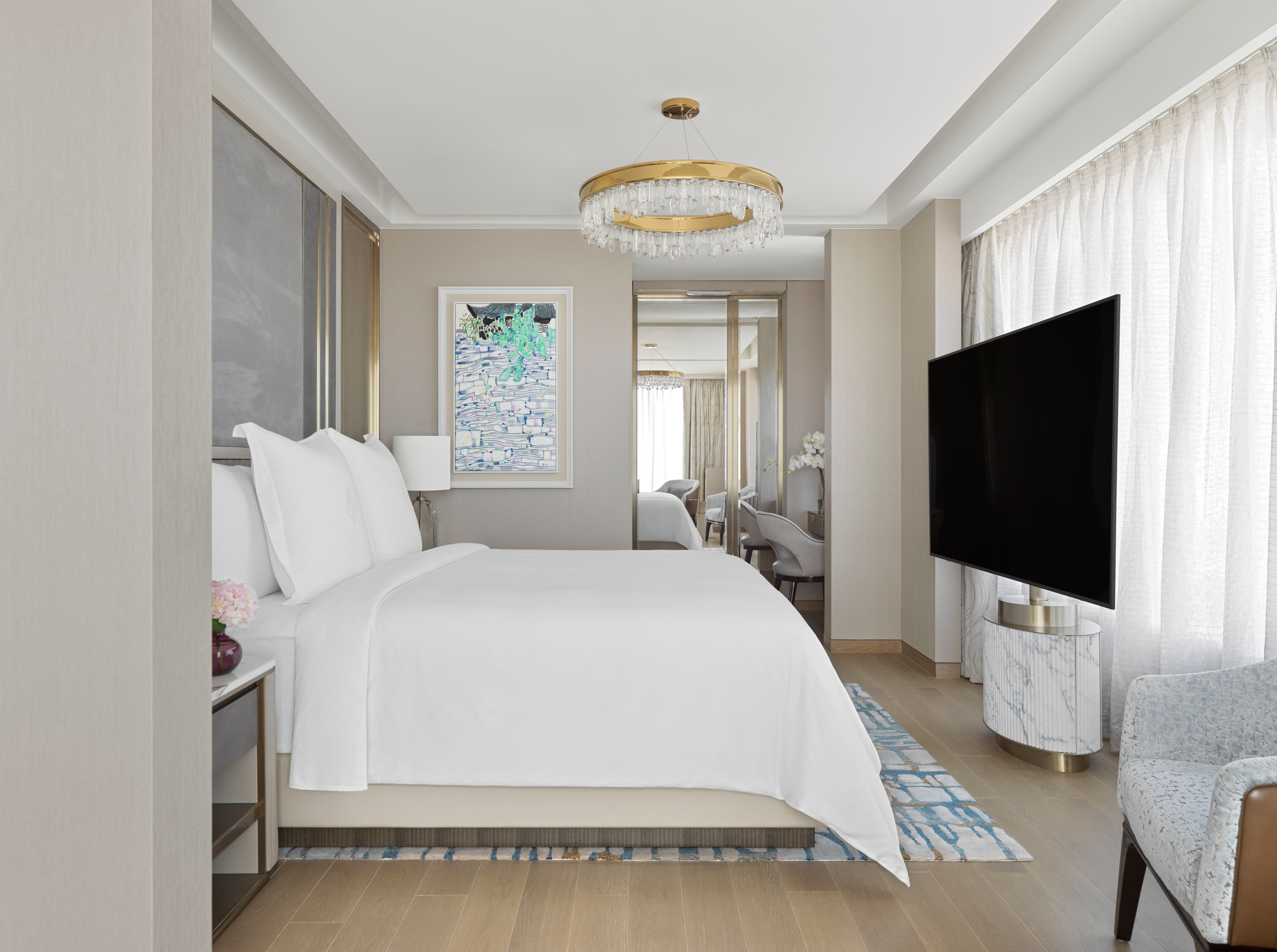 MCA_Skyview Villa Bedroom - Queen Bed
