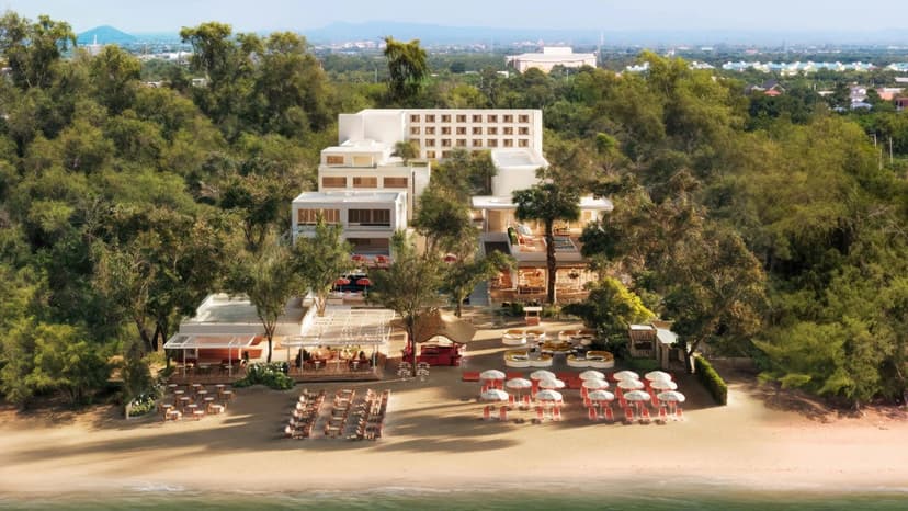 The Standard, Pattaya Na Jomtien