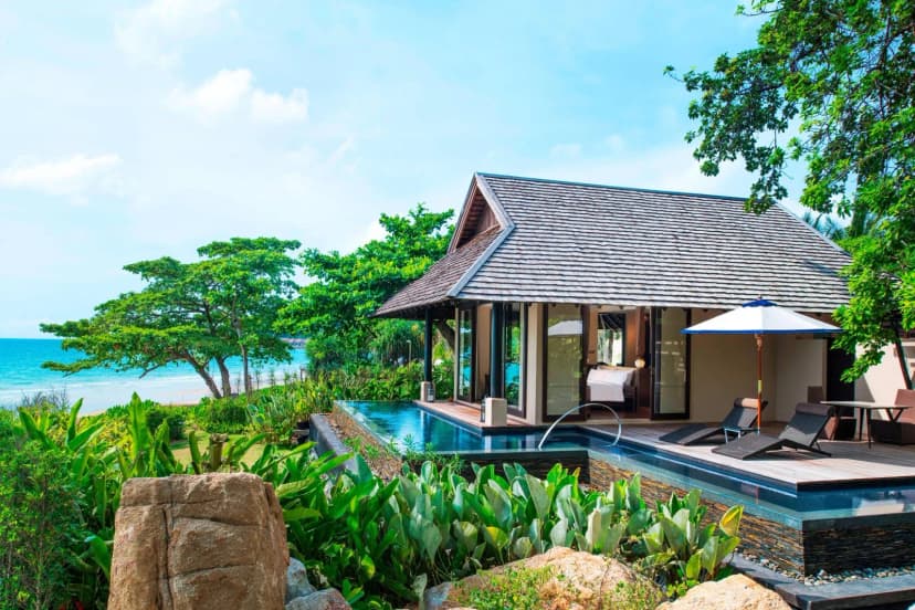 바나 벨, 럭셔리 컬렉션 리조트, 코사무이