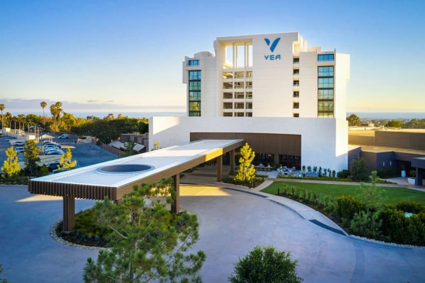 VEA Newport Beach, A Marriott Resort & Spa
