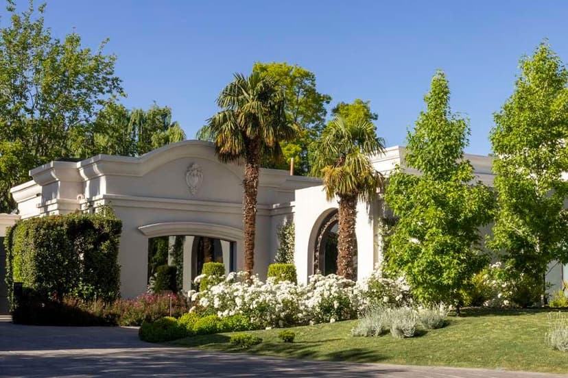 Susana Balbo Winemaker's House & Spa Suites